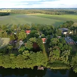 Gutshof Langensee *