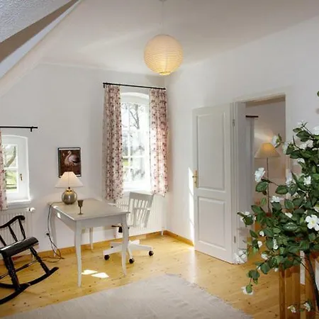 Gutshof Langensee * Langensee (Rostock)