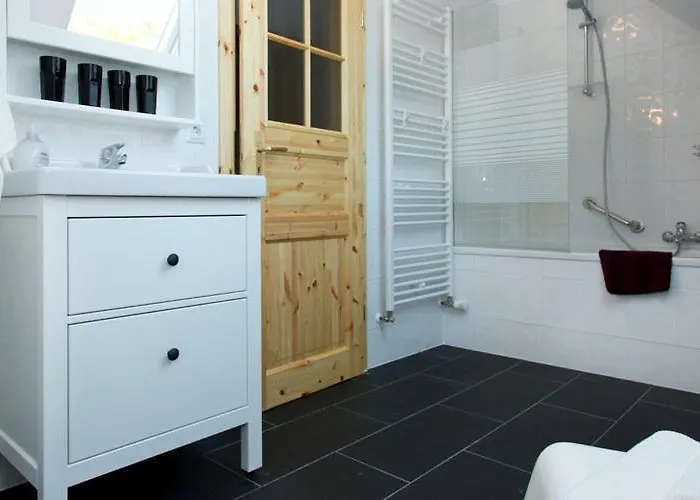 Gutshof Langensee * Langensee (Rostock)